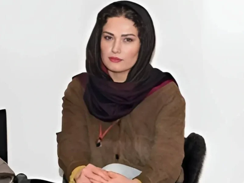 زندگی خصوصی و دیده نشده «لادن مستوفی» همراه بیوگرافی