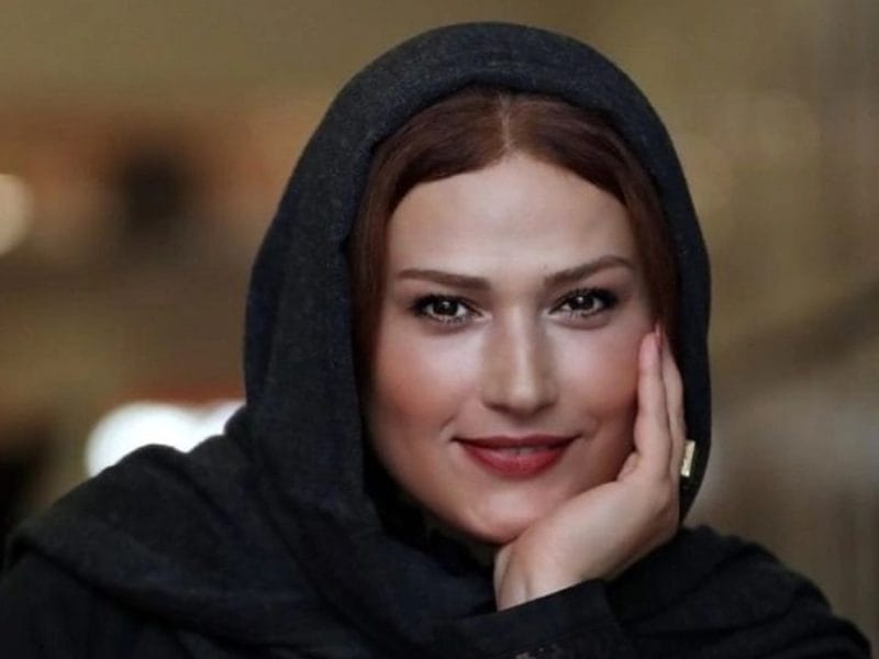 لادن مصطفوی اکران خصوصی برف آخر