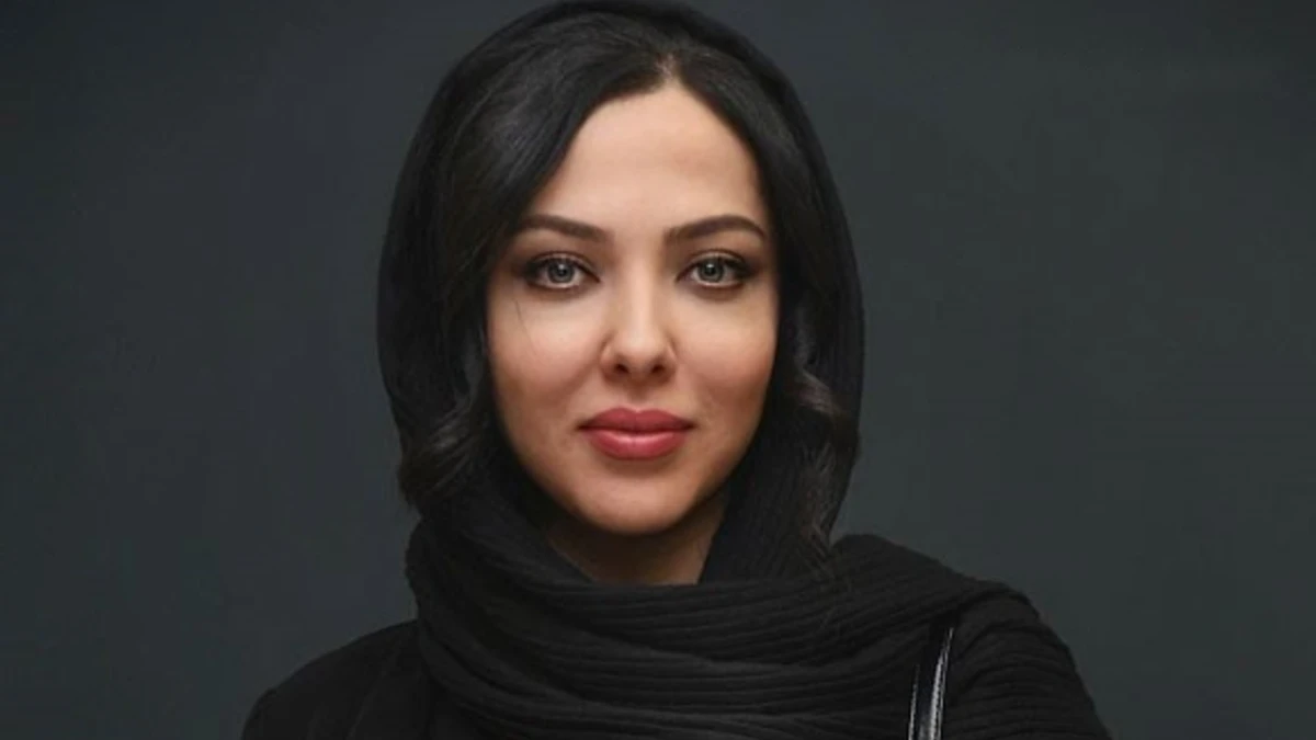 تغییر عجیب با استایل مشکی لیلا اوتادی شبیه سلنا گومز 