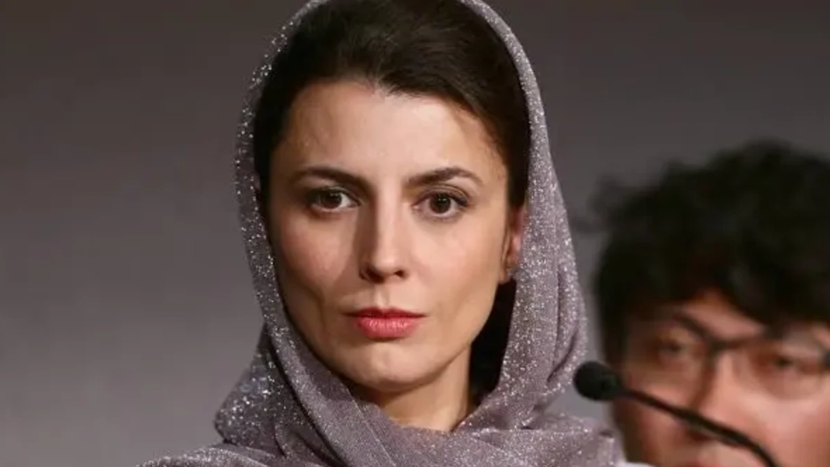 زری خوشکام مادر لیلا حاتمی