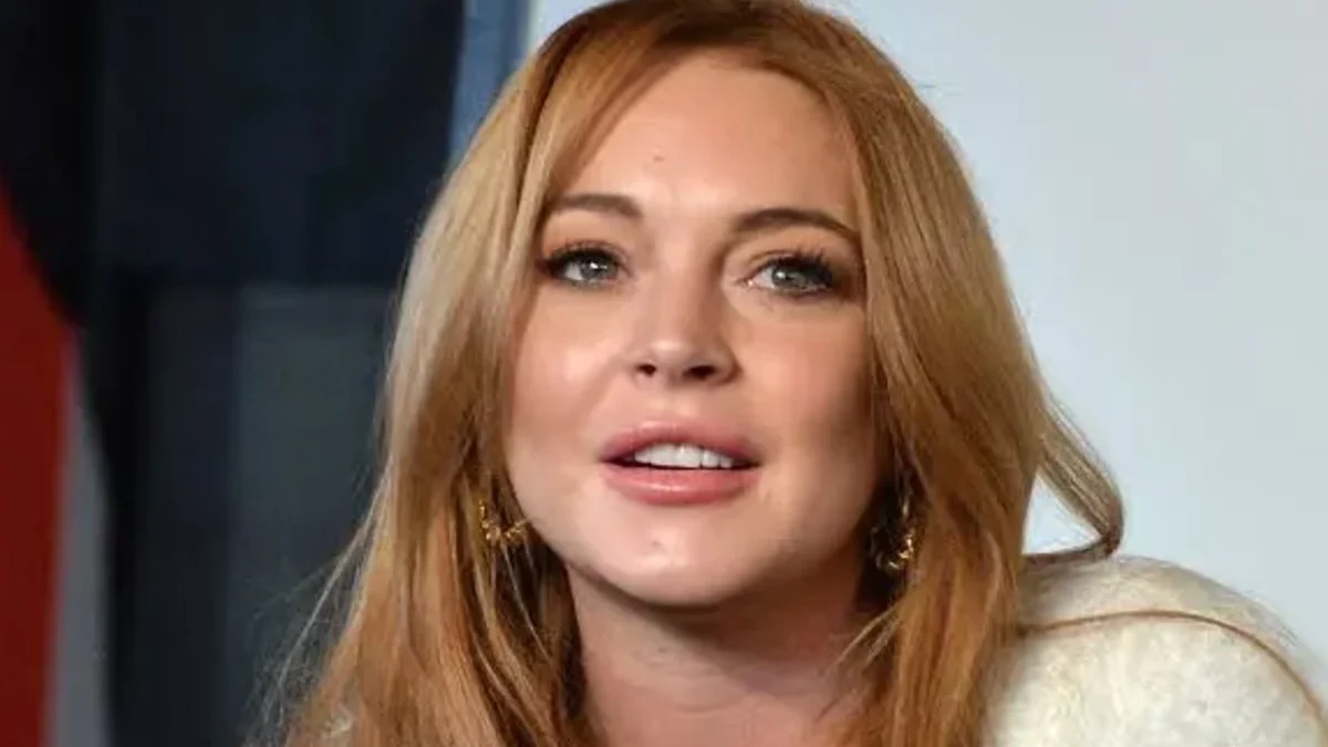 تصویر روز | ستاره شدن لیندزی لوهان ستاره شدن لیندزی لوهان