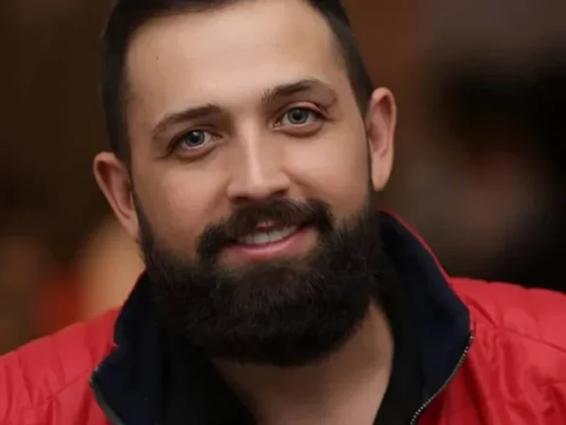 محسن افشانی با خواهرش سمیه افشانی