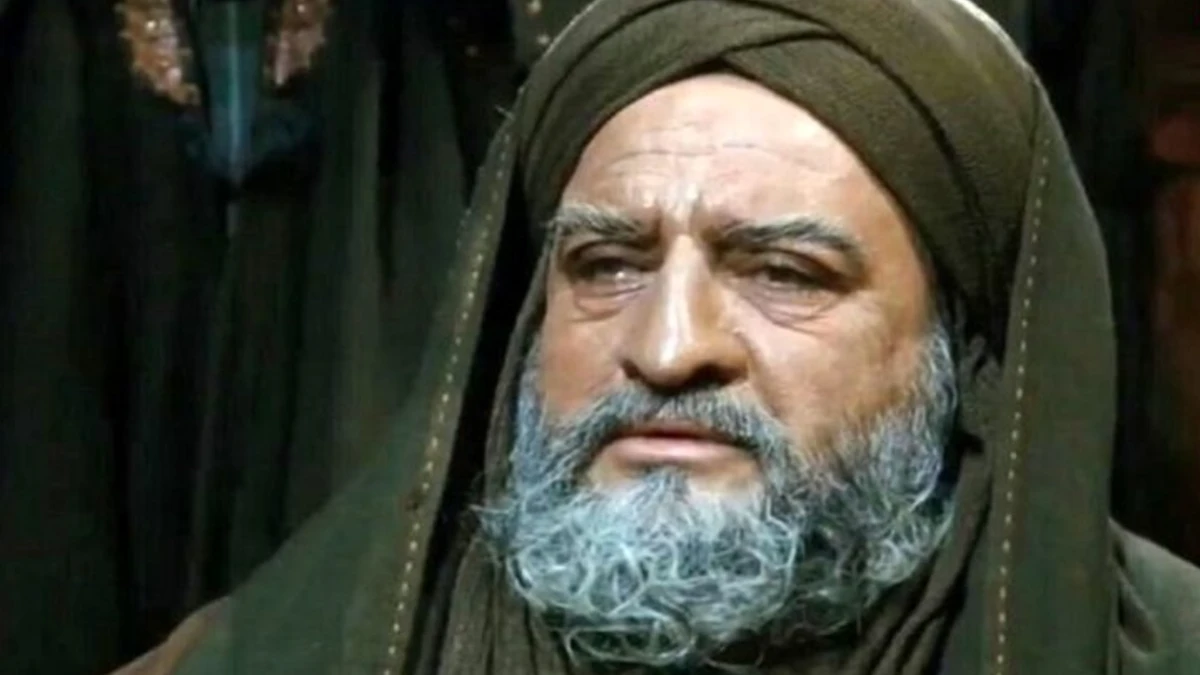 محمدرضا شریفی‌نیا «محمد حنفیه» مختارنامه با لباس کردی در اولین فیلمش