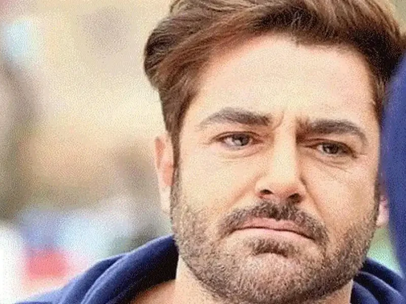 محمدرضا گلزار و امین حیایی در سال 1384