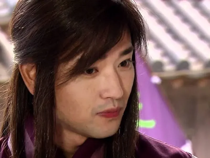 خبر روز | تغییر چهره «مدیر سایونگ» در 48 سالگی بر روی پوستر تئاتر جدیدش تغییر چهره «مدیر سایونگ» در 48 سالگی بر روی پوستر تئاتر جدیدش