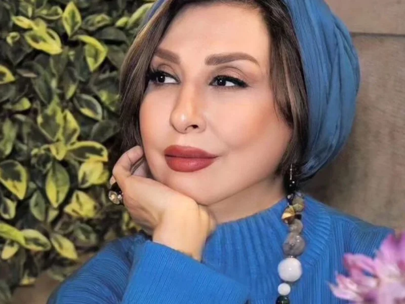 تصویری جذاب و دیدنی از تیپ جدید مرجانه گلچین به سبک فرانسوی ها