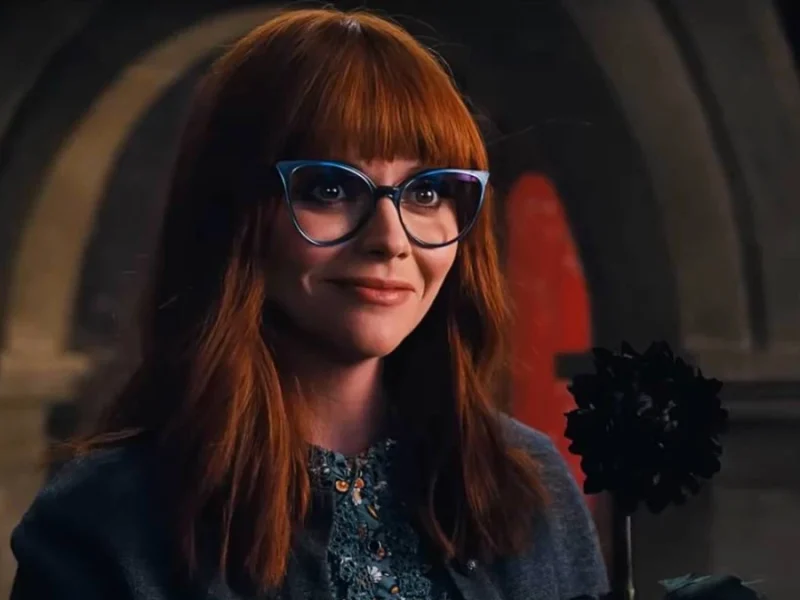 خبر روز | بازنویسی مهم در فصل دوم Wednesday راز تازه درباره مریلین تورنهیل فصل دوم Wednesday راز تازه درباره مریلین تورنهیل