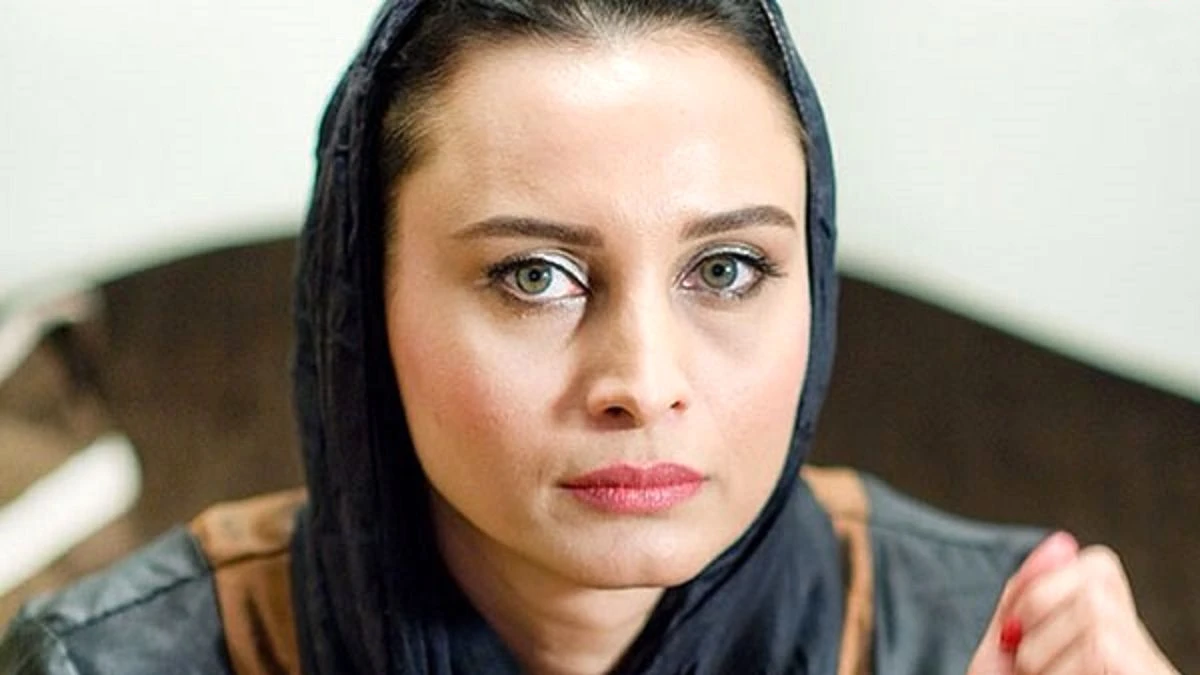 خبر روز | عکس مریم کاویانی عزادار شد عکس مریم کاویانی عزادار شد