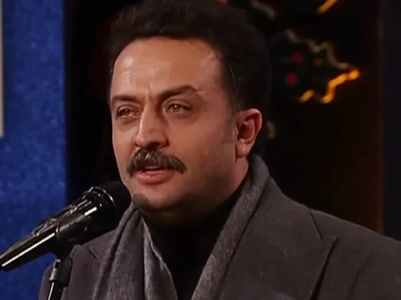 مصطفی زمانی برنده سیمرغ بلورین بهترین بازیگر نقش اصلی مرد در جشنواره فجر