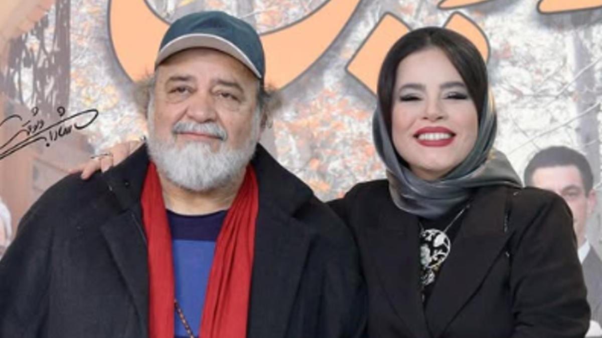 عکس زیرخاکی مراسم عروسی آزیتا حاجیان و محمدرضا شریفی‌نیا در سال 58