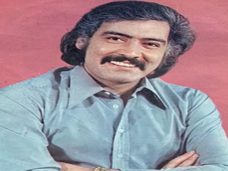 تغییر چهره «منوچهر وثوق» در 5 سالگی در کنار پدرش سال 1327