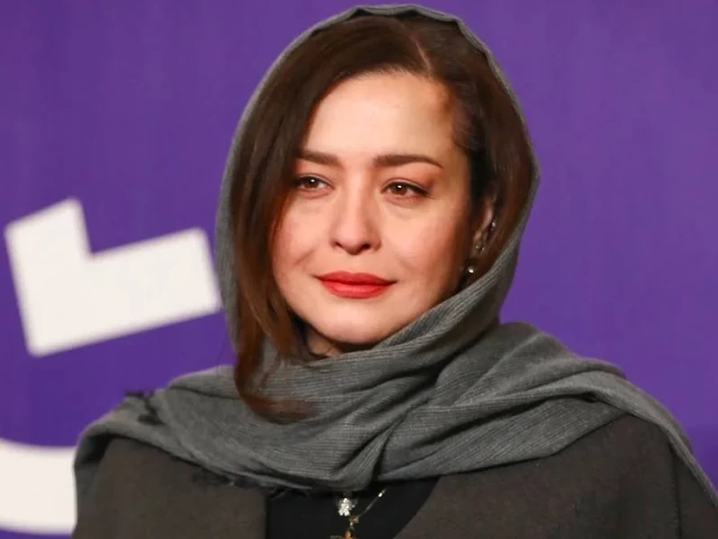 عکس جدید و جذاب «مهراوه شریفی‌نیا» در منزلش کنار سفره هفت سین 1404