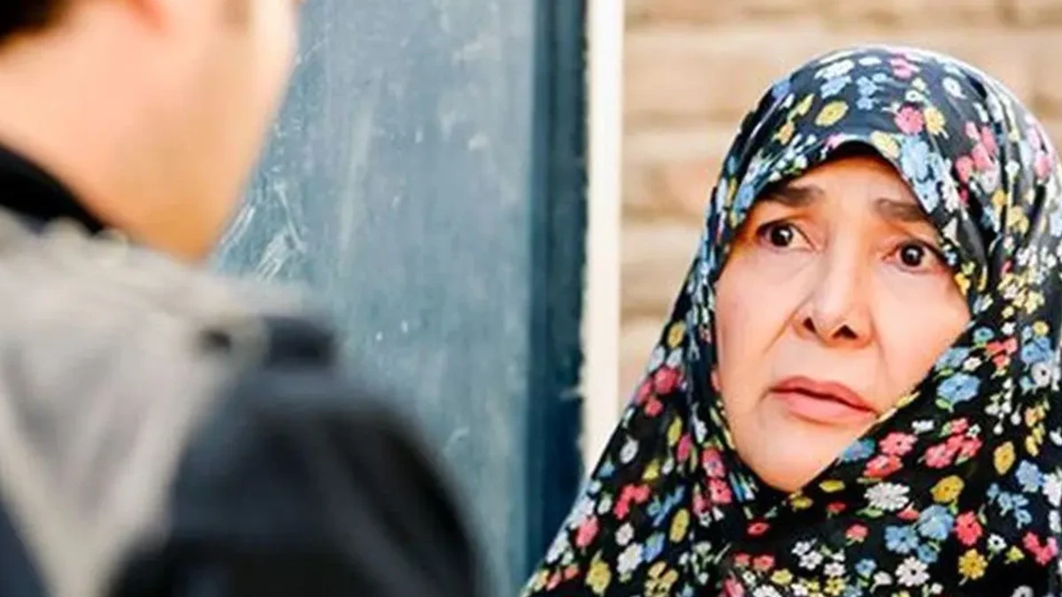 عکس‌های کمتر دیده شده بازیگران سریال مهرطوبی؛ آزاده زارعی، مهدی سلوکی، آفرین عبیسی و...