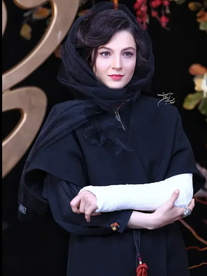 خبر روز | نگاهی به خانه مهسا حجازی بازیگر سریال تاسیان مهسا 4 edited 1
