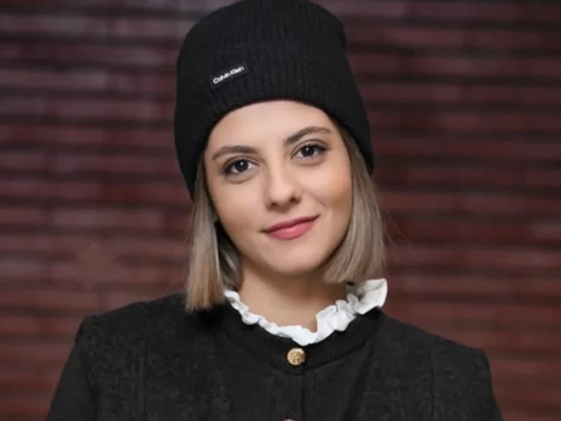 مهسا طهماسبی در نمایش باران اسیدی