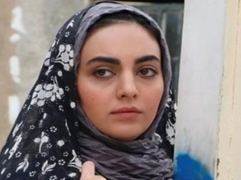 مهشید جوادی نمایی از دکوراسیون زیبای خانه اش