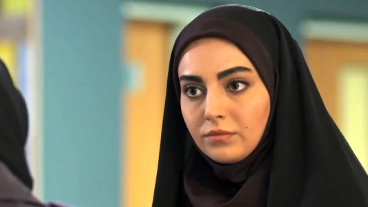 تغییر چهره مهشید جوادی «مرضیه» در نشست خبری سریال بچه مهندس