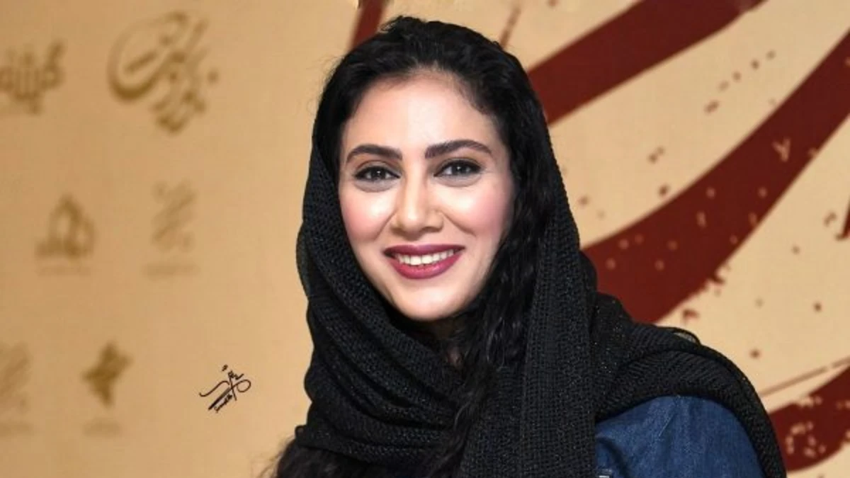 تصویر روز | عکس جدید و جذاب مونا فرجاد در کنار پدرش جلیل فرجاد عکس جدید و جذاب مونا فرجاد در کنار پدرش
