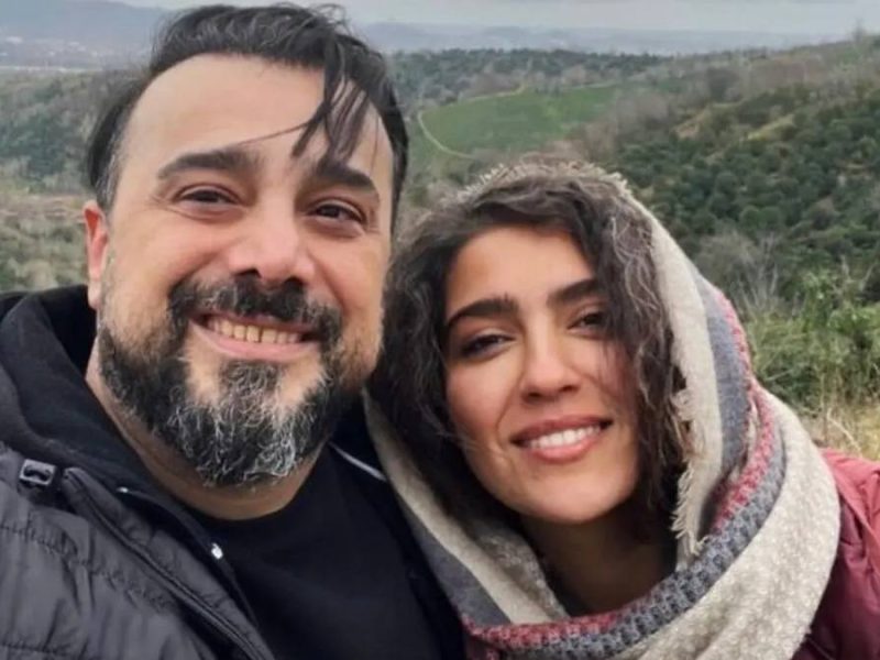 عکس جنجالی حاملگی مونا کرمی همسر سپند امیرسلیمانی با لباس حاملگی گل گلی اش