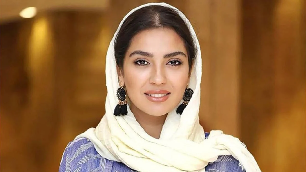 تصویری پر عشق و پر احساس از مونا کرمی و همسرش سپند
