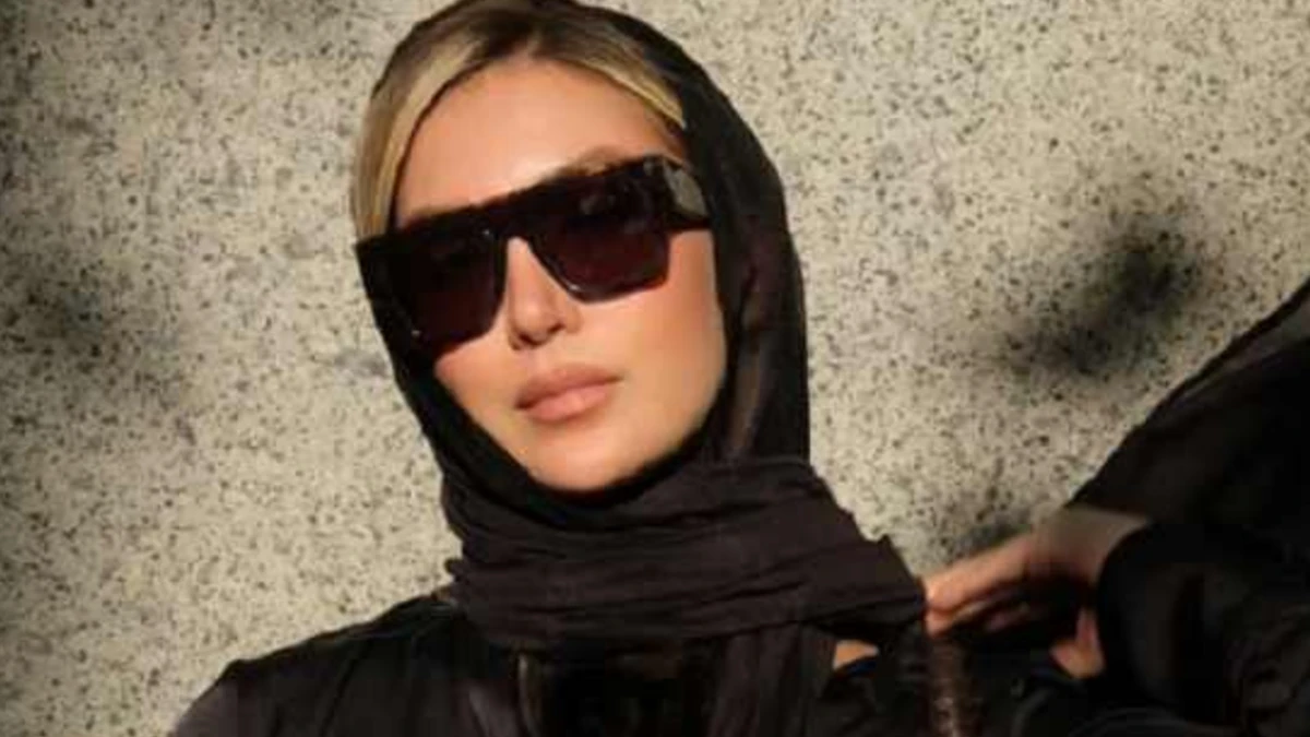 چیدمان بینظیر میز پذیرایی مینا مختاری؛ طراحی جذاب برای یک مهمانی شیک و خاطرهانگیز