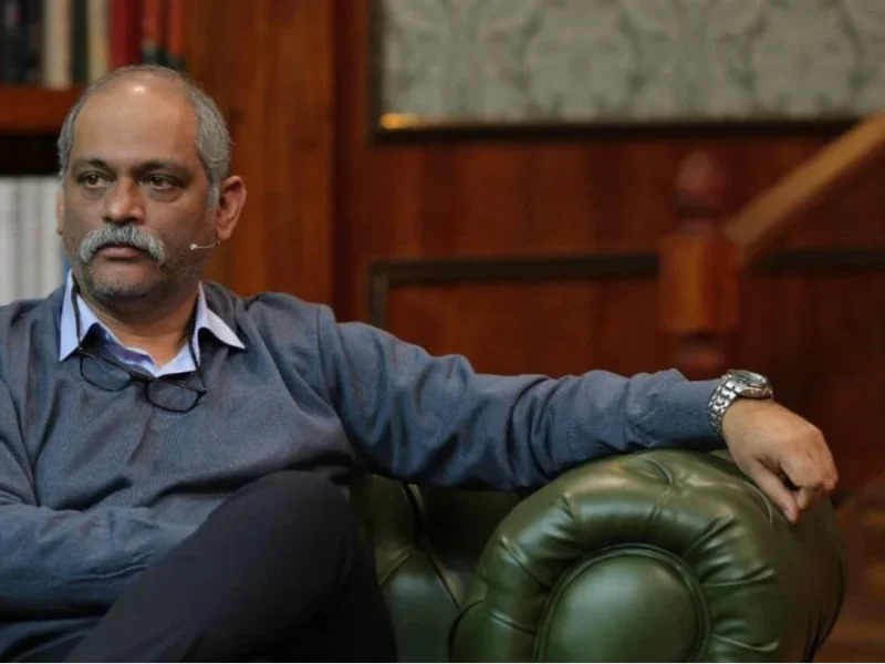 نادر فلاح تنها مردگان پایان جنگ را دیده‌اند!