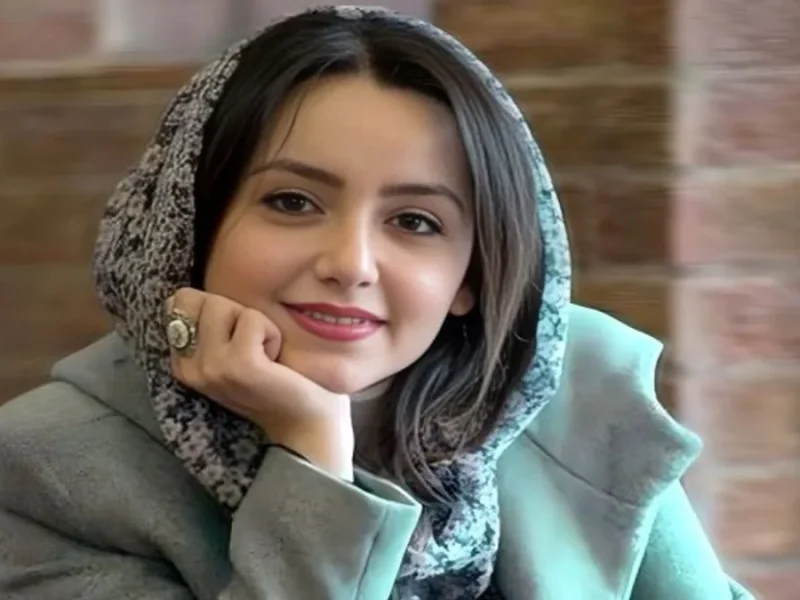 تغییر چهره جذاب «نازنین بیاتی و سمیرا حسن پور» در نمایشگاه