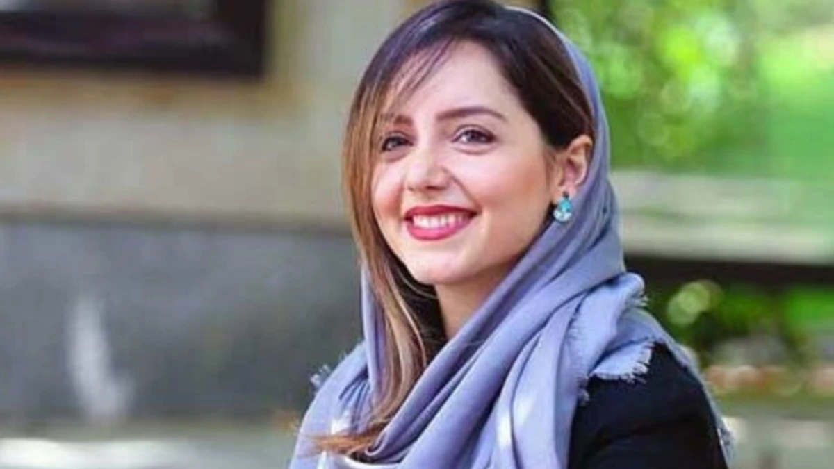 لباس عروسکی نازنین بیاتی که ترند شد