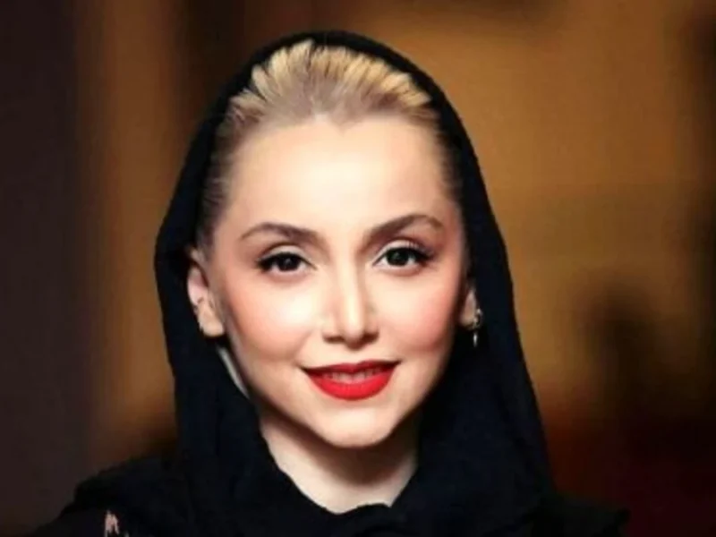 خبر روز| تیپ متفاوت نازنین بیاتی در نمایشگاه چهارسوی خیال تیپ متفاوت نازنین بیاتی در نمایشگاه چهارسوی خیال