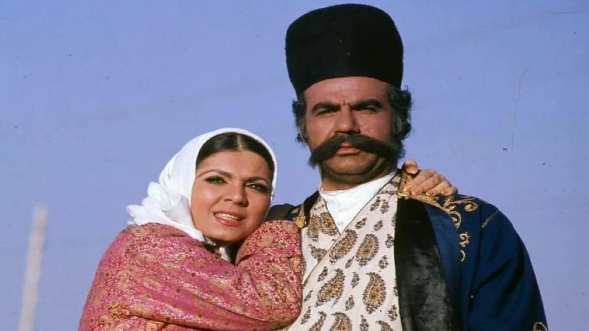 خبر روز | جایزه بهترین بازیگر دهه 50 به ناصر ملکمطیعی تقدیم شد جایزه بهترین بازیگر دهه 50 به ناصر ملکمطیعی تقدیم شد