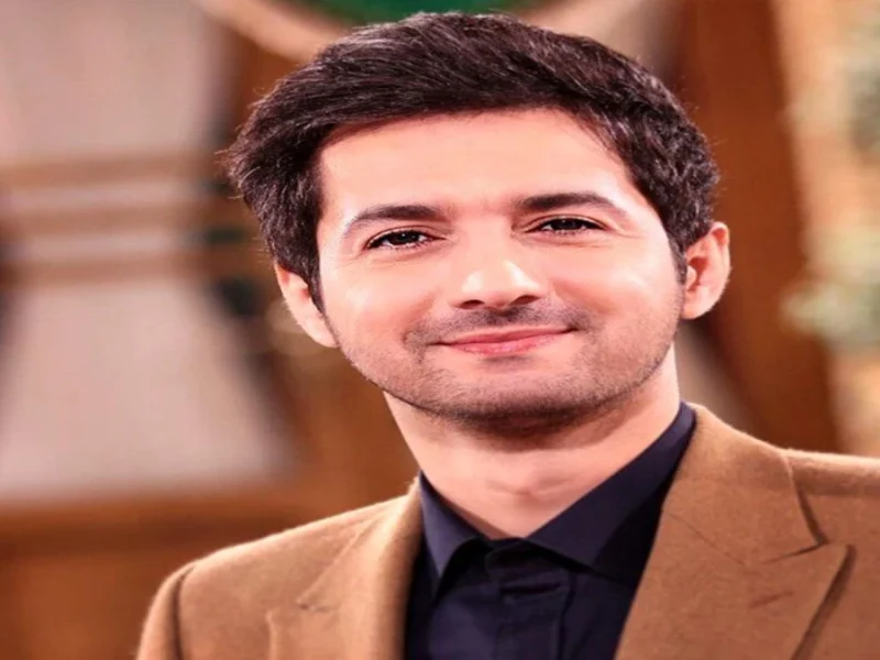 تصویر روز | رونمایی از دختر زیبا و محجبه نجم‌الدین شریعتی در مدینه