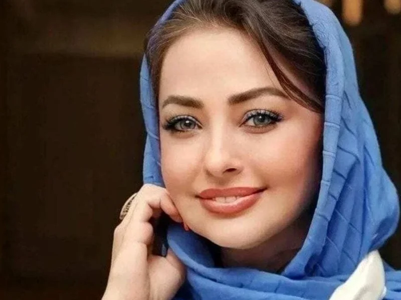 قاب عکسی نچرال از نفیسه روشن