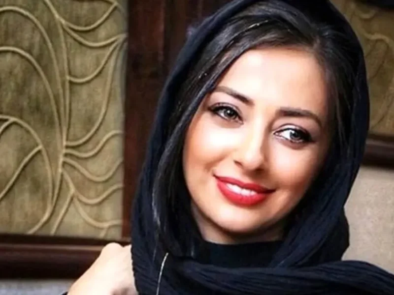 عکس جدید دیدار احساسی نفیسه روشن با آزیتا لاچینی بازیگر پیشکسوت