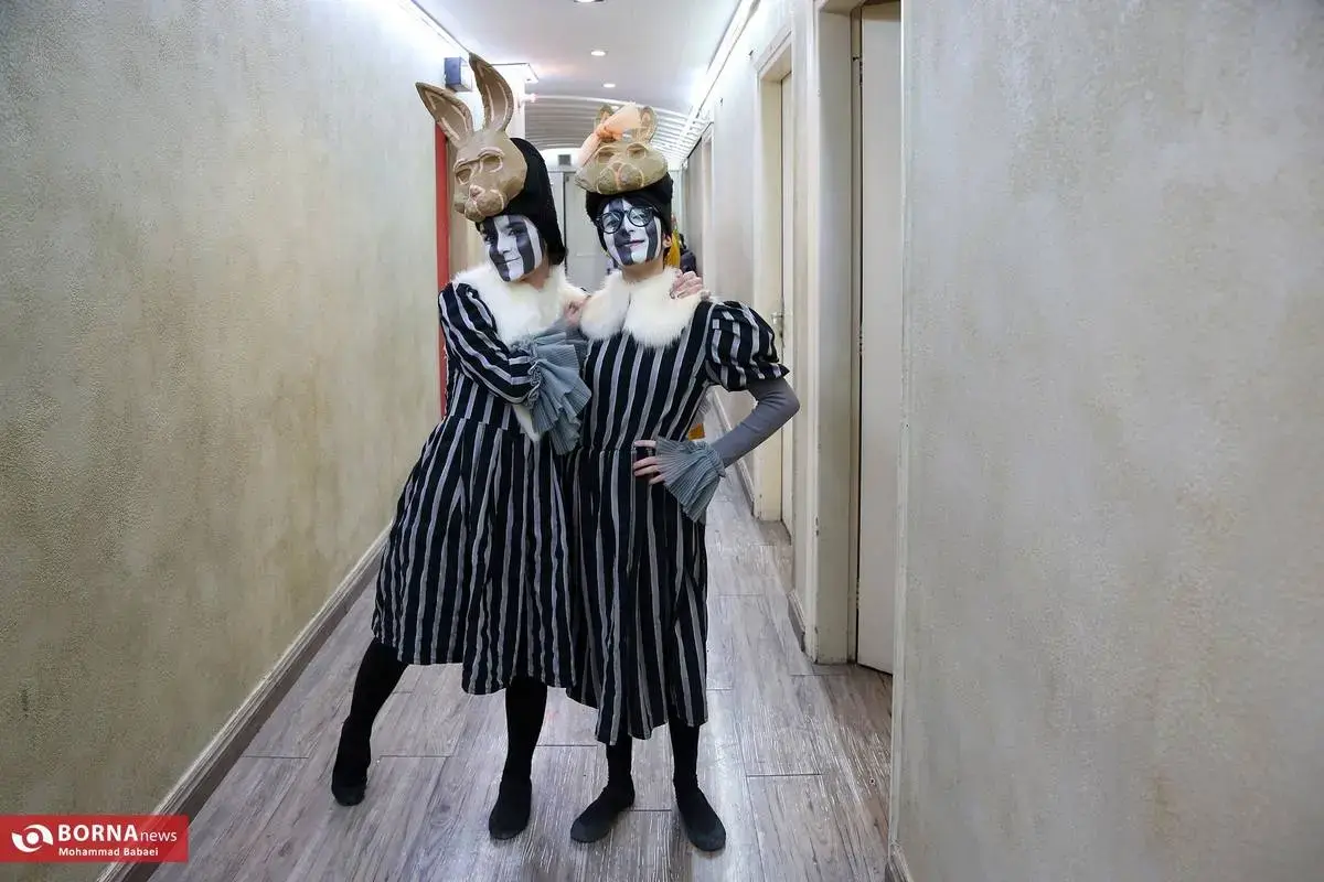 عکسهایی از پشت صحنه نمایش موزیکال رابین هود نمایشرابینهود 10