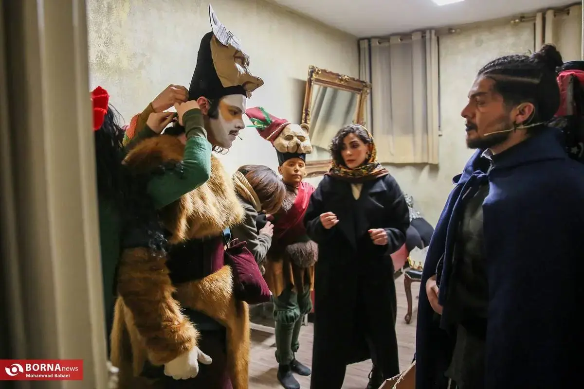 عکسهایی از پشت صحنه نمایش موزیکال رابین هود نمایشرابینهود 15