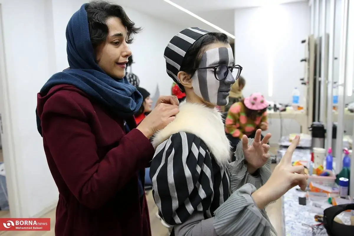 عکسهایی از پشت صحنه نمایش موزیکال رابین هود نمایشرابینهود 7