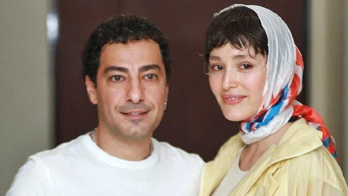 تصویر روز | سلفی عجیب نوید محمدزاده در دستشویی سلفی عجیب نوید محمدزاده در دستشویی
