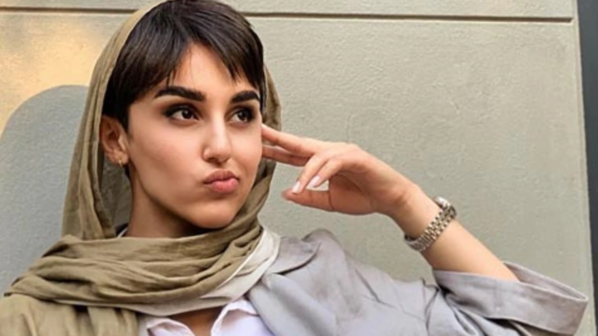 ژست خاص و هنری نگار نیکدل در جدیدترین تصویر او ژست خاص و هنری نگار نیکدل در جدیدترین تصویر او