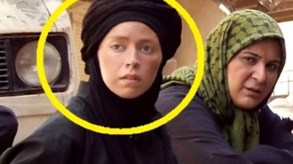 چهره ای زیبا از نیلوفر رجایی با چشمانی بسته بازیگر نقش الیزابت پایتخت