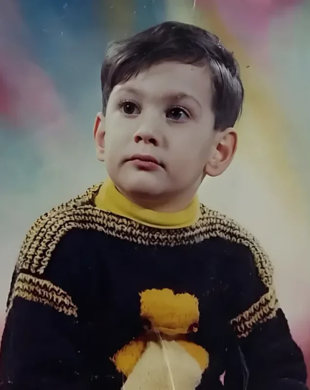 نیما 8