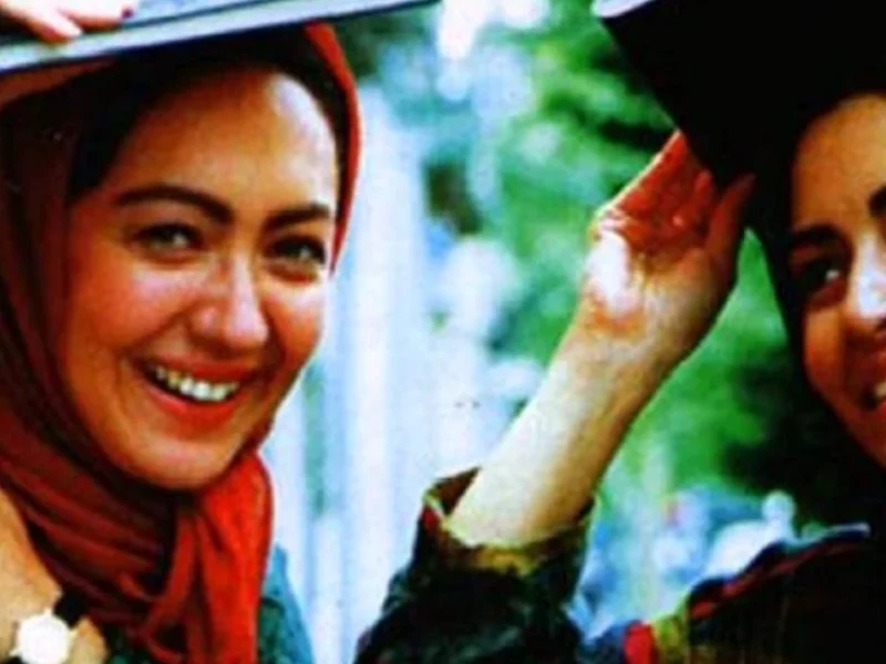 تصویر روز | آتیلا پسیانی و نیکی کریمی در فیلم دو زن؛ سال 1377 آتیلا پسیانی و نیکی کریمی در فیلم دو زن؛ سال 1377
