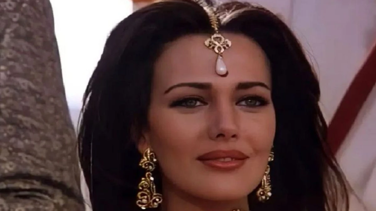 تصویر روز | هانتر تایلو «ماسوآ» سریال دختر مهاراجه در 62 سالگی هانتر تایلو «ماسوآ» سریال دختر مهاراجه در 62 سالگی