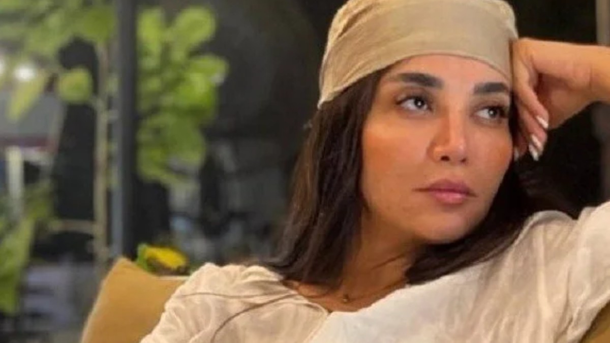 هدی استواری: می‌خوام بخوابم و بیدار شم دنیایی بی ستم ببینم