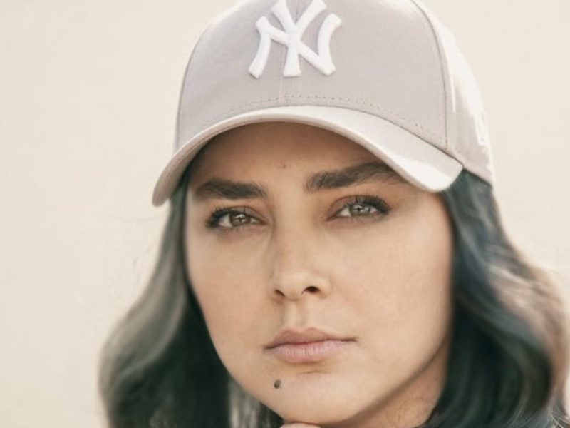 چهره دیدنی و استایل جذاب هدی زین العابدین در روز تولدش