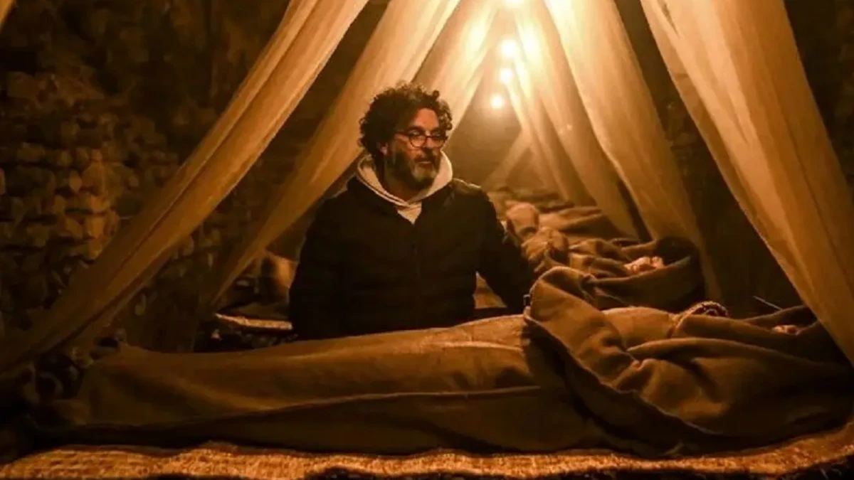 خبر روز | گزارش شبکه ملی ترکیه از سریال جدید «هزار و یک شب» هدیه تهرانی و پرویز پرستویی گزارش شبکه ملی ترکیه از سریال جدید «هزار و یک شب» هدیه تهرانی و پرویز پرستویی