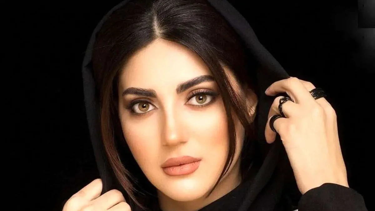 ظاهر خاص و ویژه هلیا امامی در اکران فیلم شوماه