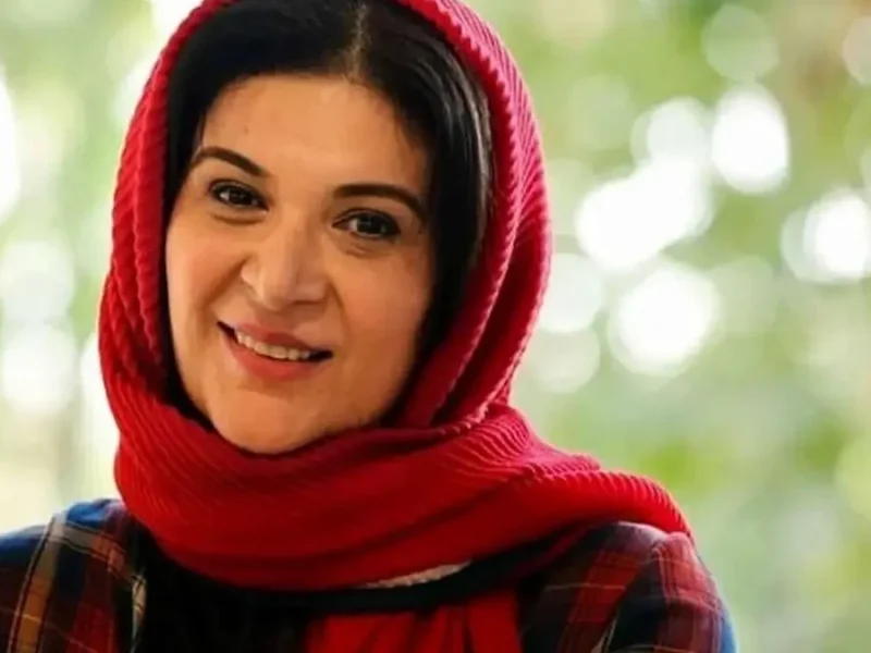 آنچه باید ببینید از چهره دیدنی و جذاب «هما» ۱۵ سال بعد سریال پایتخت ۱ در کنار پسرش آنچه باید ببینید از چهره دیدنی و جذاب «هما» ۱۵ سال بعد سریال پایتخت ۱ در کنار پسرش