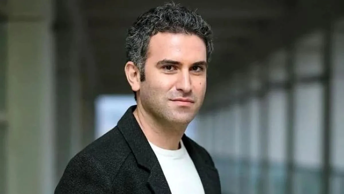 عکس شباهت زیاد چهره هوتن شکیبا به چهره مادرش