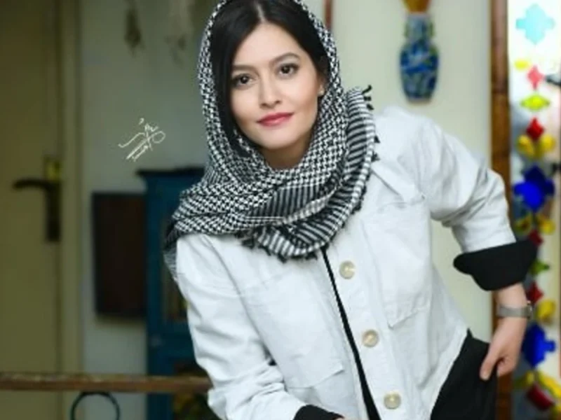پردیس احمدیه، بازیگر سینما: ما رفتیم