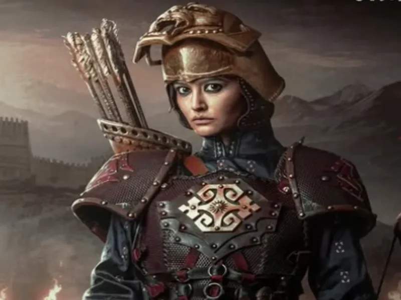 استایل زمستانی و جذاب "پردیس احمدیه" در سریال پول پارتی